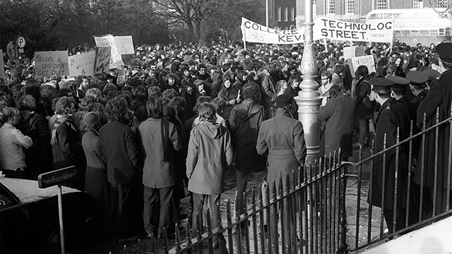 image of a large crowd of people 